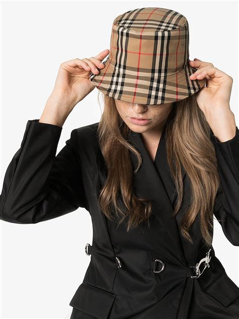 shops in nottingham which sell burberry hats|Shops with BURBERRY in Nottingham title.